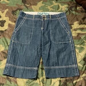 Hurley double button low rise baggy jean shorts‎